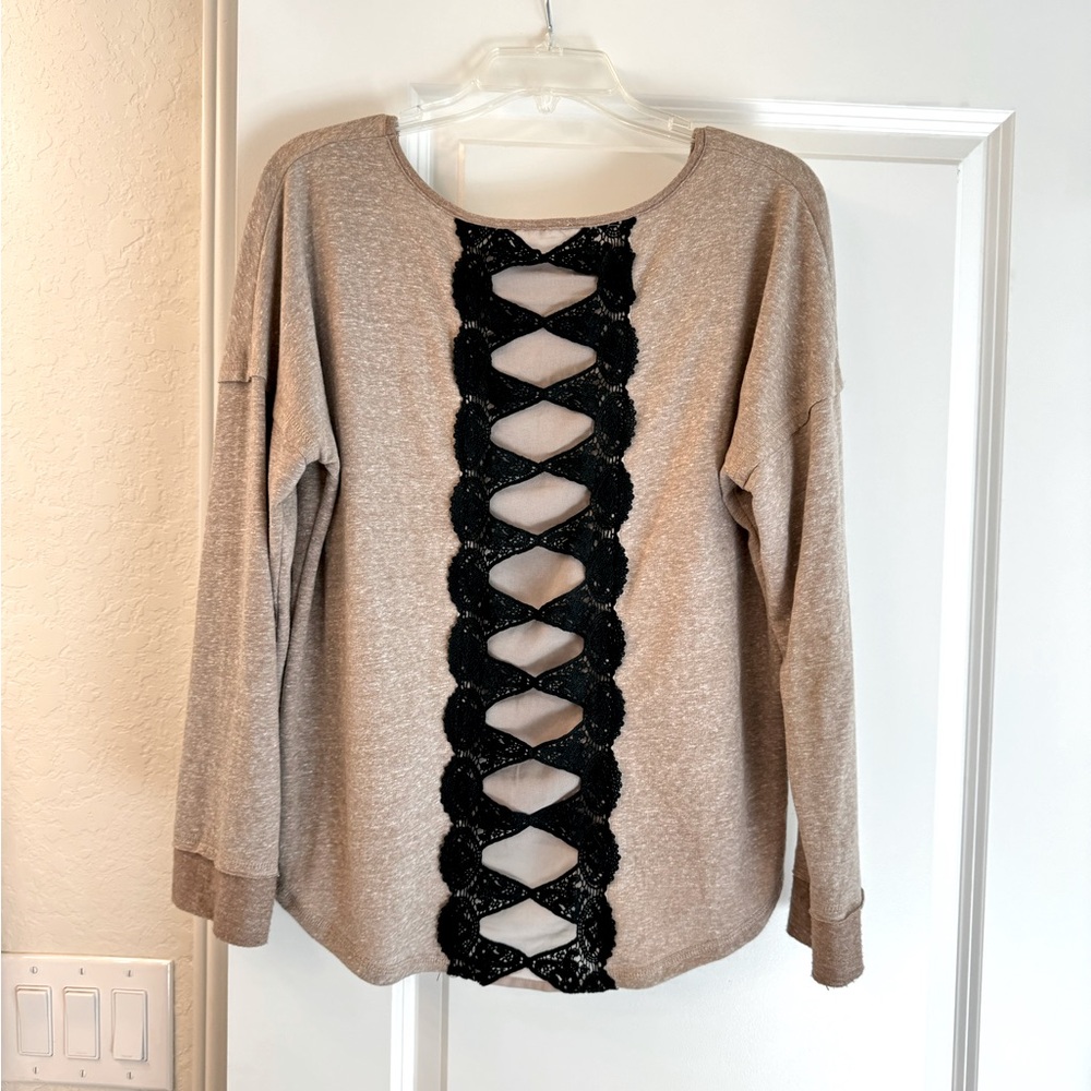 En Creme Sweater
